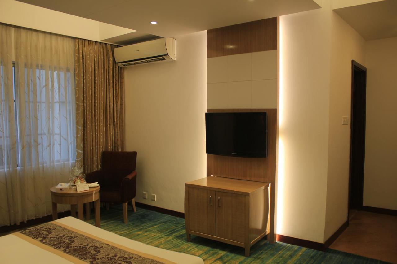 Hotel Bengal Inn Dhaka Exterior foto