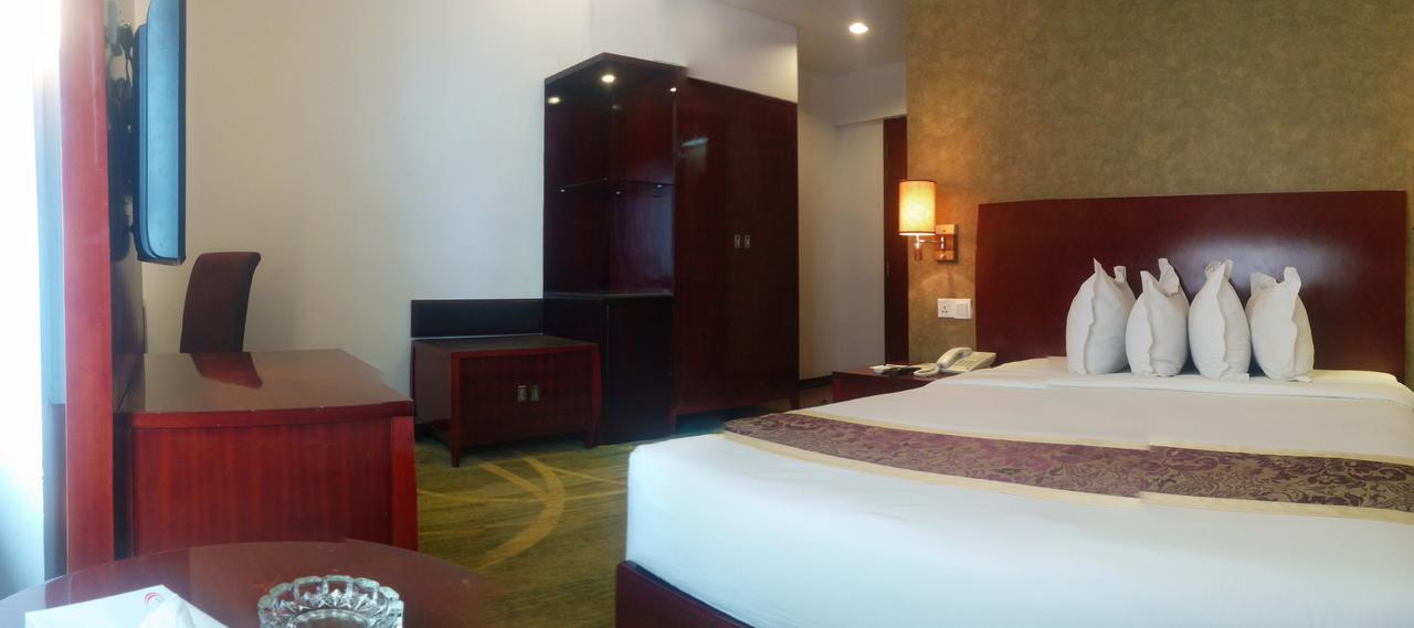 Hotel Bengal Inn Dhaka Exterior foto